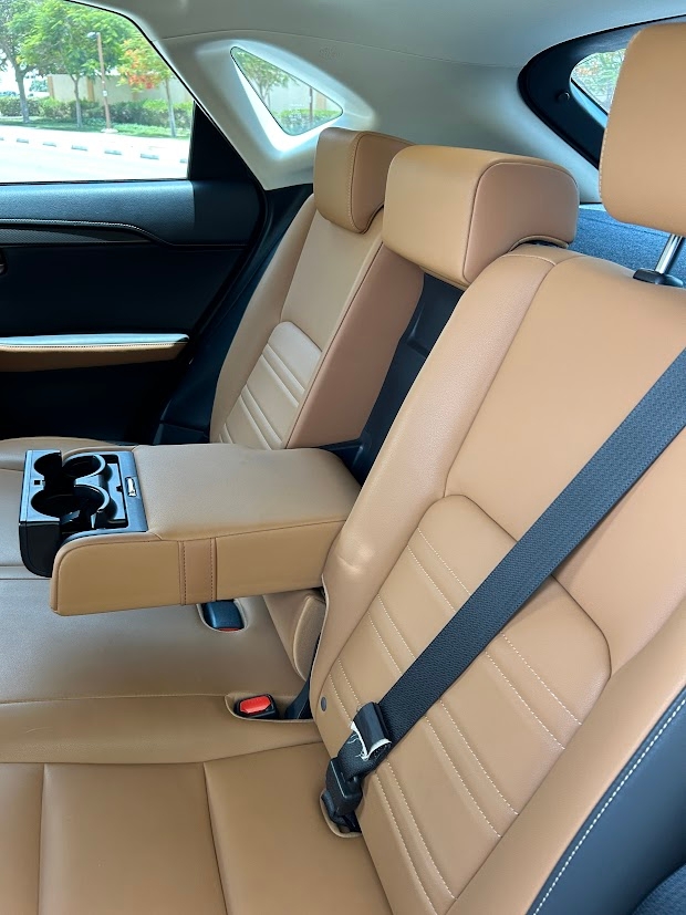 Negro Lexus NX 300 Platinum 2020